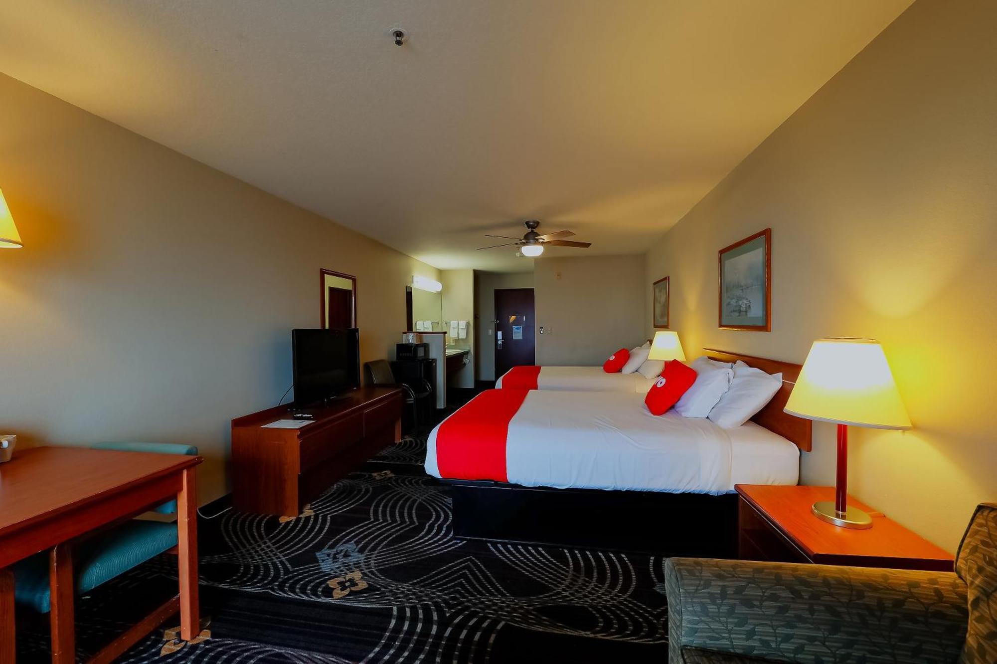 Siletz Bay Beachfront Hotel By Oyo Lincoln City Exterior photo
